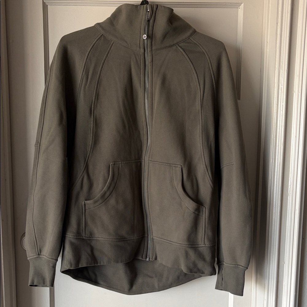 Women’s olive full zip sweatshirt